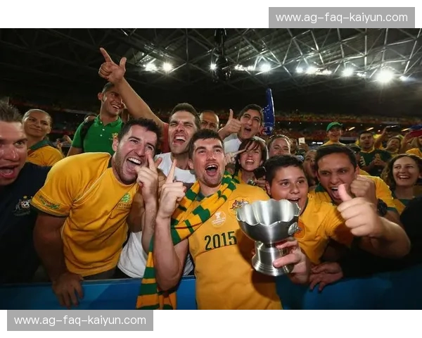 决战阿德莱德：当“袋鼠军团”遇见“不死鸟”国足，这一战，燃爆你的足球魂！